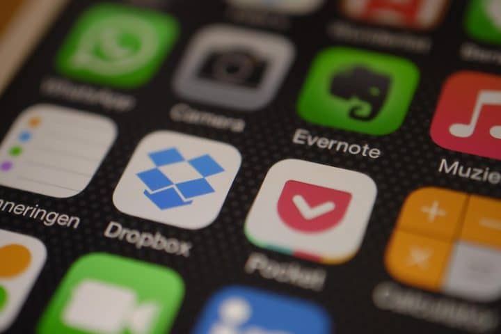 découvrez evernote, l'application polyvalente qui vous aide à organiser vos idées, prendre des notes et gérer votre quotidien de manière efficace. avec des fonctionnalités avancées de synchronisation et de collaboration, evernote est l'outil idéal pour optimiser votre productivité.