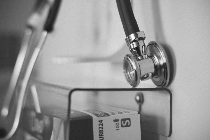 découvrez tout ce qu'il faut savoir sur le salaire des médecins : découpages par spécialité, variations géographiques et tendances actuelles du marché. informez-vous sur les facteurs influençant la rémunération et les perspectives de carrière dans le domaine médical.